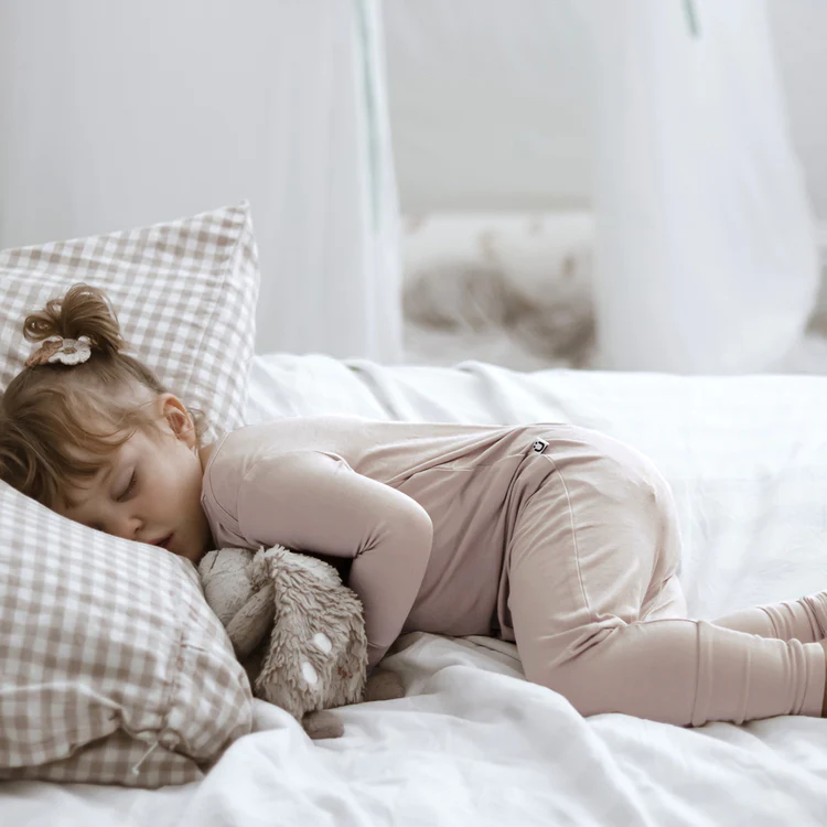 GUNAMUNA CONVERTIBLE FOOTIE - BLUSH