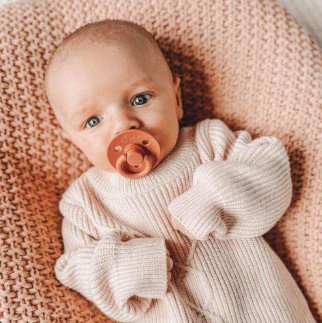 ITZY SOOTHER APRICOT/TERRACOTTA NATURAL RUBBER PACIFIER SET