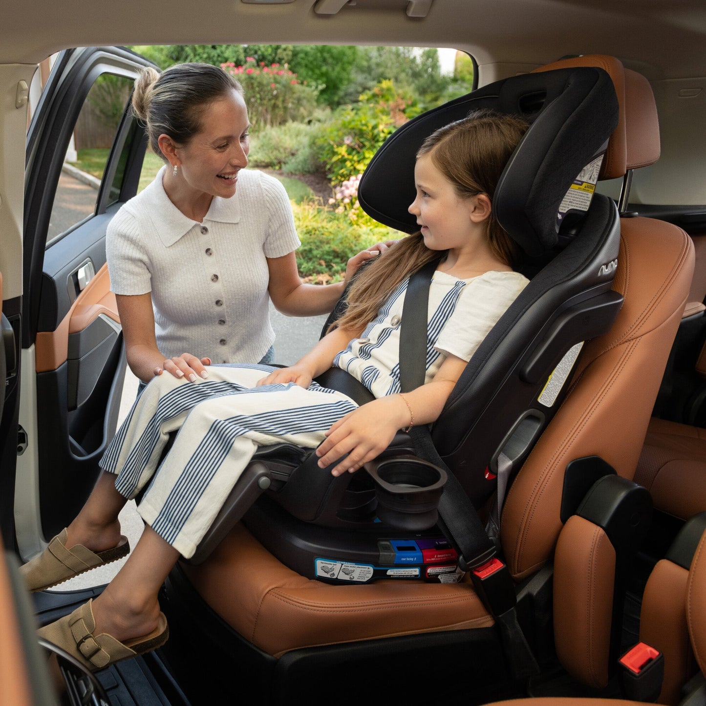 NUNA EXEC NEXT CONVERTIBLE CAR SEAT | PRE-SALE