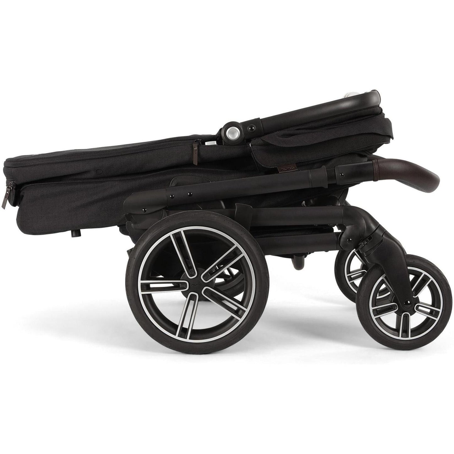 NUNA MIXX SERIES BASSINET + STAND