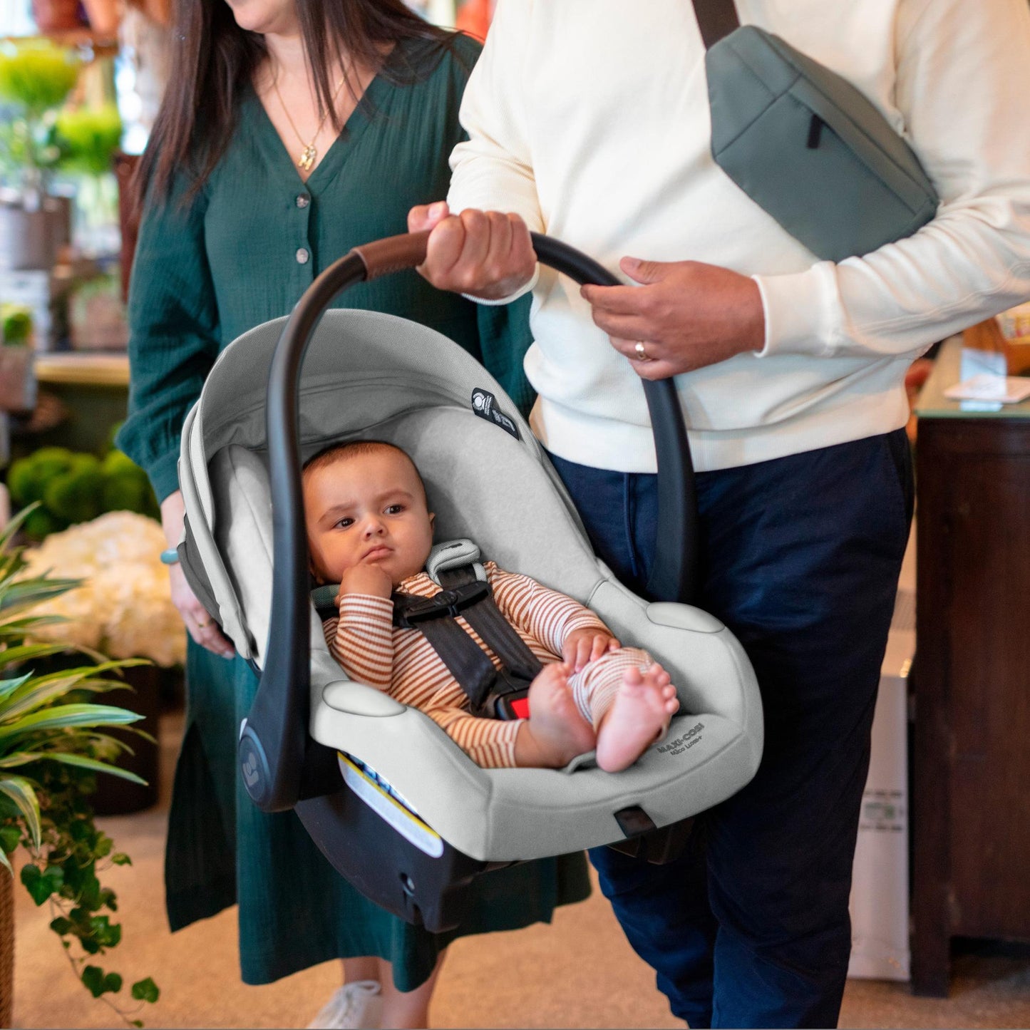 MAXI-COSI ZELIA LUXE+ 5-IN-1 MODULAR TRAVEL SYSTEM