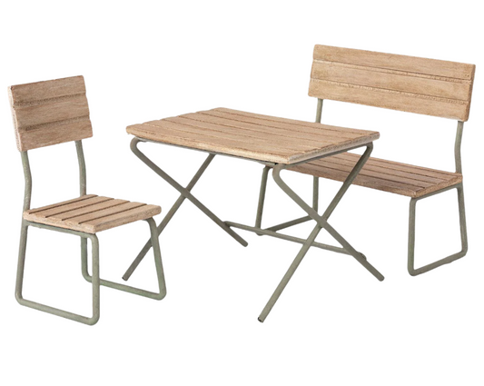 MAILEG MINIATURE GARDEN SET, TABLE WITH CHAIR AND BENCH