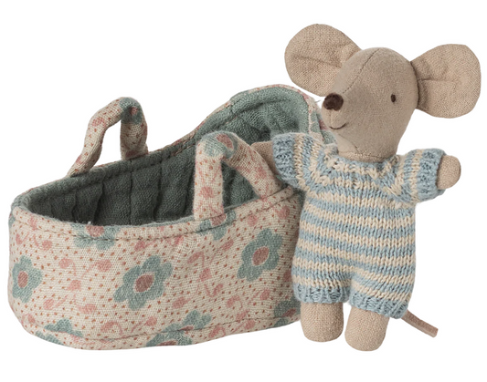 MAILEG BABY MOUSE IN CARRY COT - BLUE
