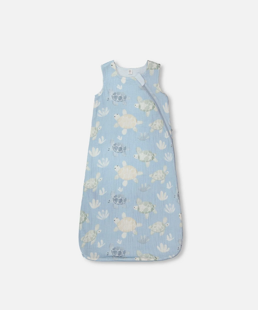 DEUX PAR DEUX MUSLIN SLEEP SACK - PRINTED TURTLES