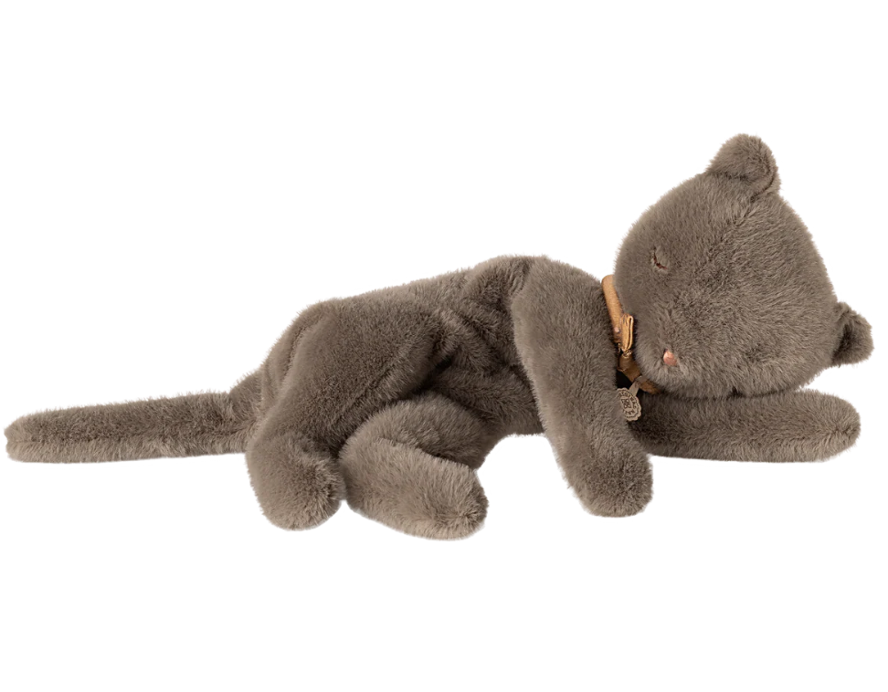 MAILEG SLEEPING KITTEN PLUSH, MEDIUM - GREY