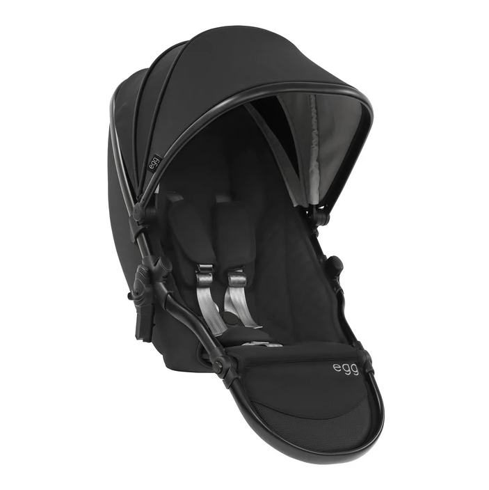 EGG2 TANDEM SEAT JUST BLACK