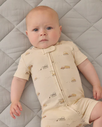 QUINCY MAE ZIP SHORT SLEEVE SLEEPER CONSTRUCTION TRUCKS