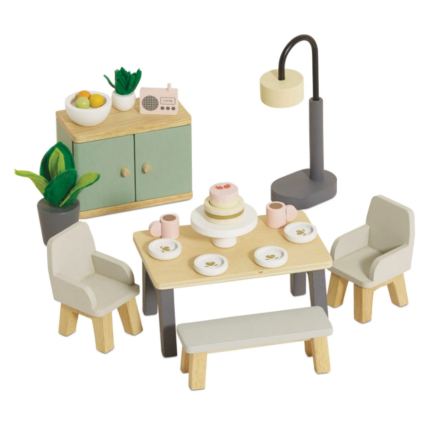 WOODEN DOLLS HOUSE DINING ROOM