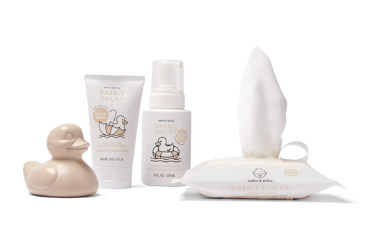 BABY SHOWER & INFANT ESSENTIALS GIFT SET