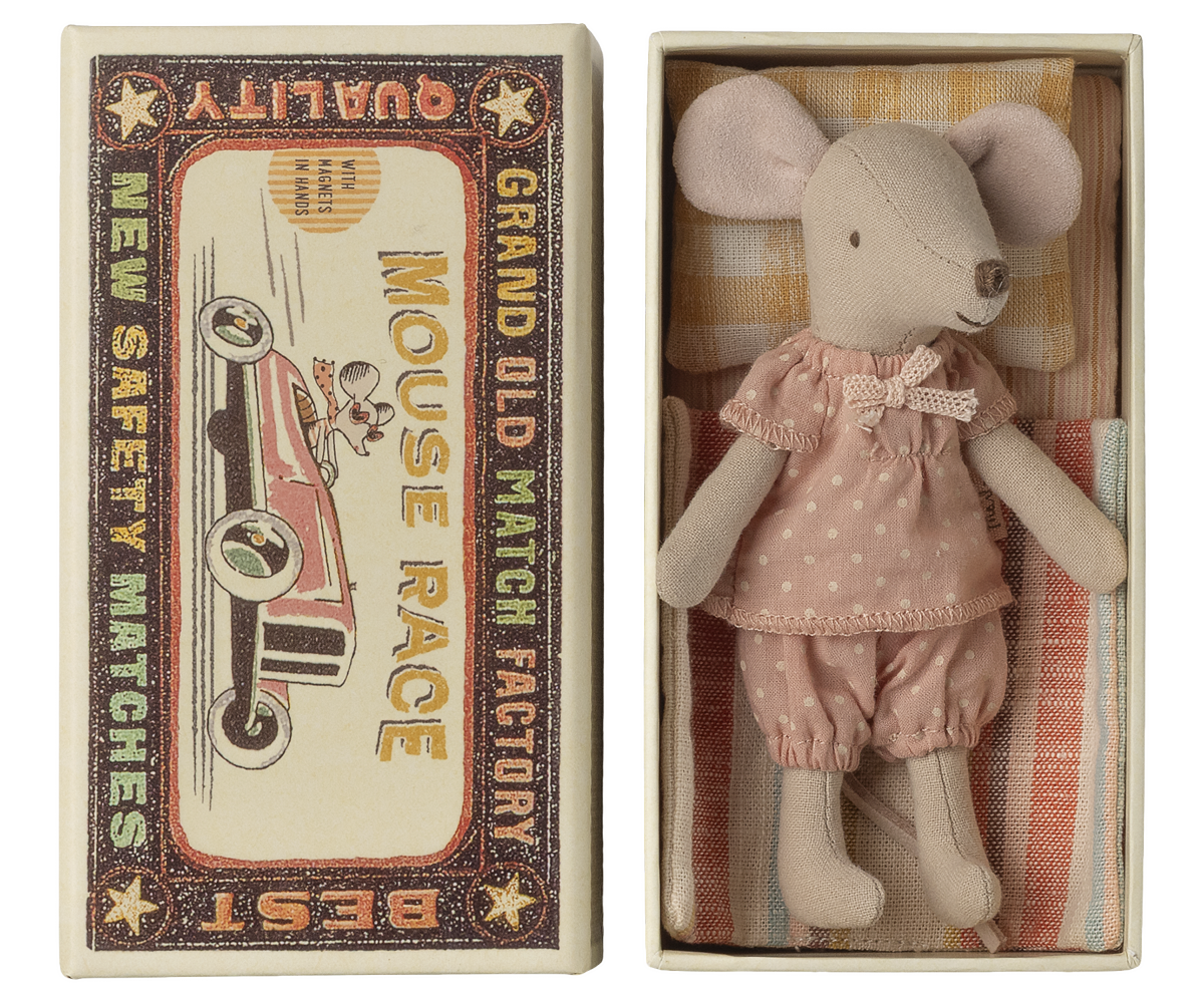 MAILEG BIG SISTER MOUSE IN MATCHBOX