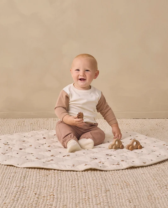 QUINCY MAE LONG SLEEVE RAGLAN TEE ALMOND