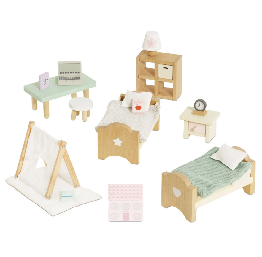 WOODEN DOLLS HOUSE CHILDREN'S BEDROOM FURNITURE