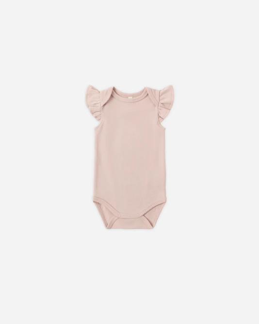 QUINCY MAE RELAXED FLUTTER SLEEVE BODYSUIT BLUSH