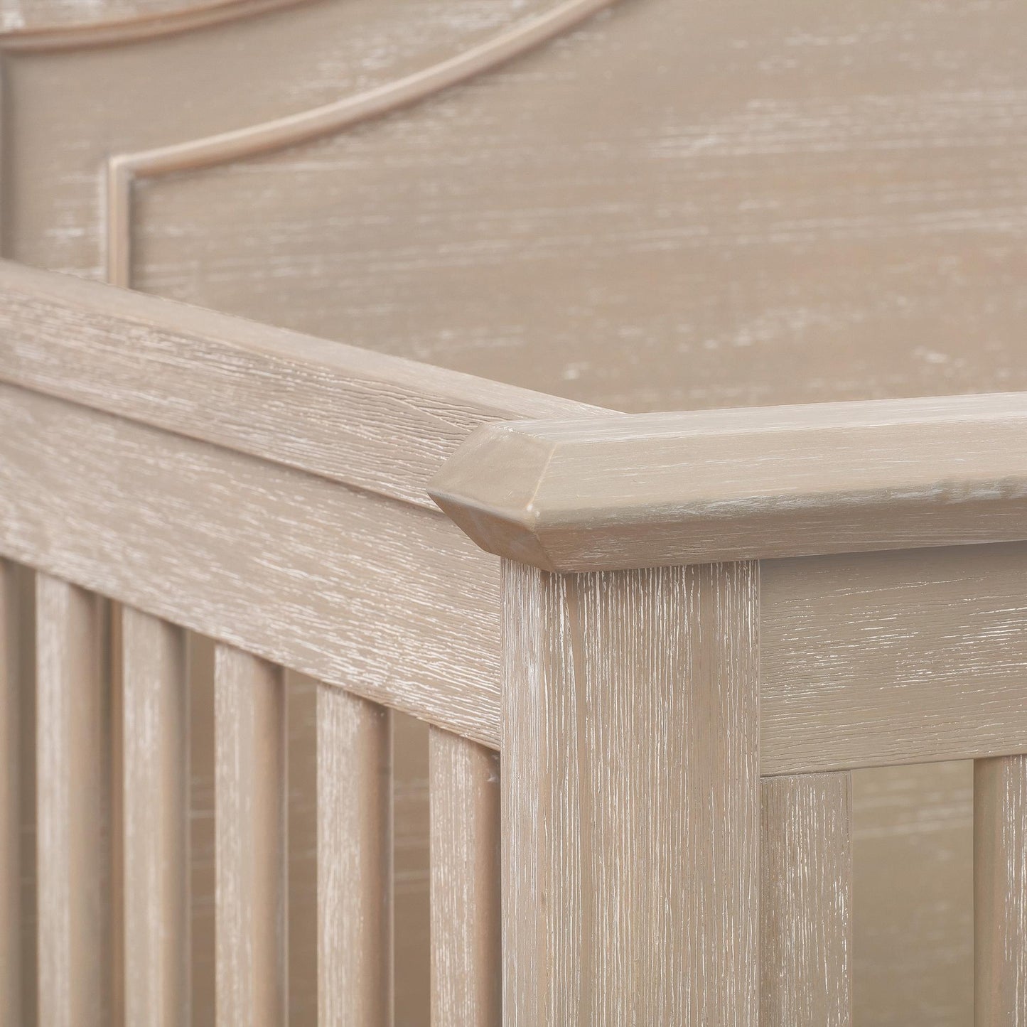 MONOGRAM BY NAMESAKE BARROW RUSTIC 4-IN-1 CONVERTIBLE CURVE TOP CRIB