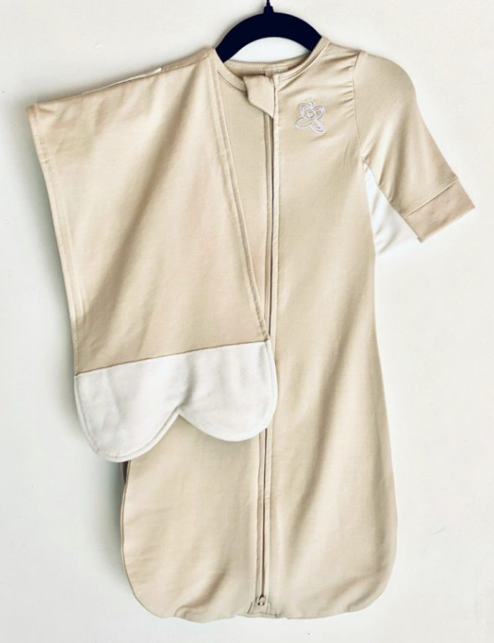 BUTTERFLY SWADDLE - COZY OAT