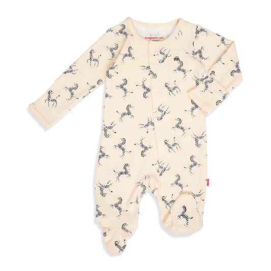 MAGNETIC ME GAME FOR. PLAY EGRET