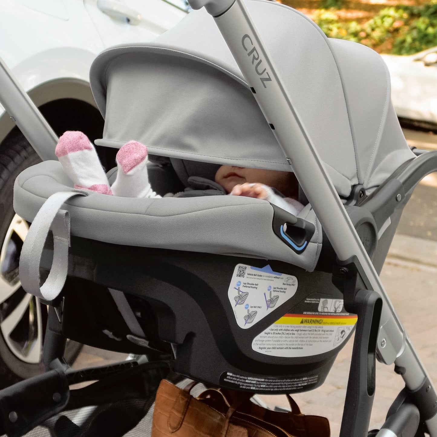 UPPABABY ARIA LIGHTWEIGHT CAR SEAT