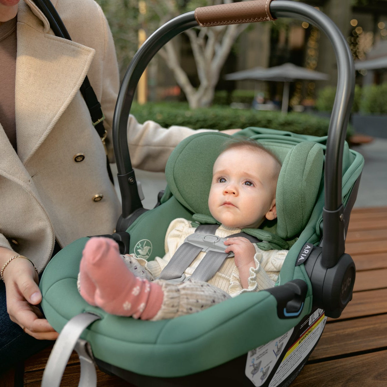 UPPABABY ARIA LIGHTWEIGHT CAR SEAT