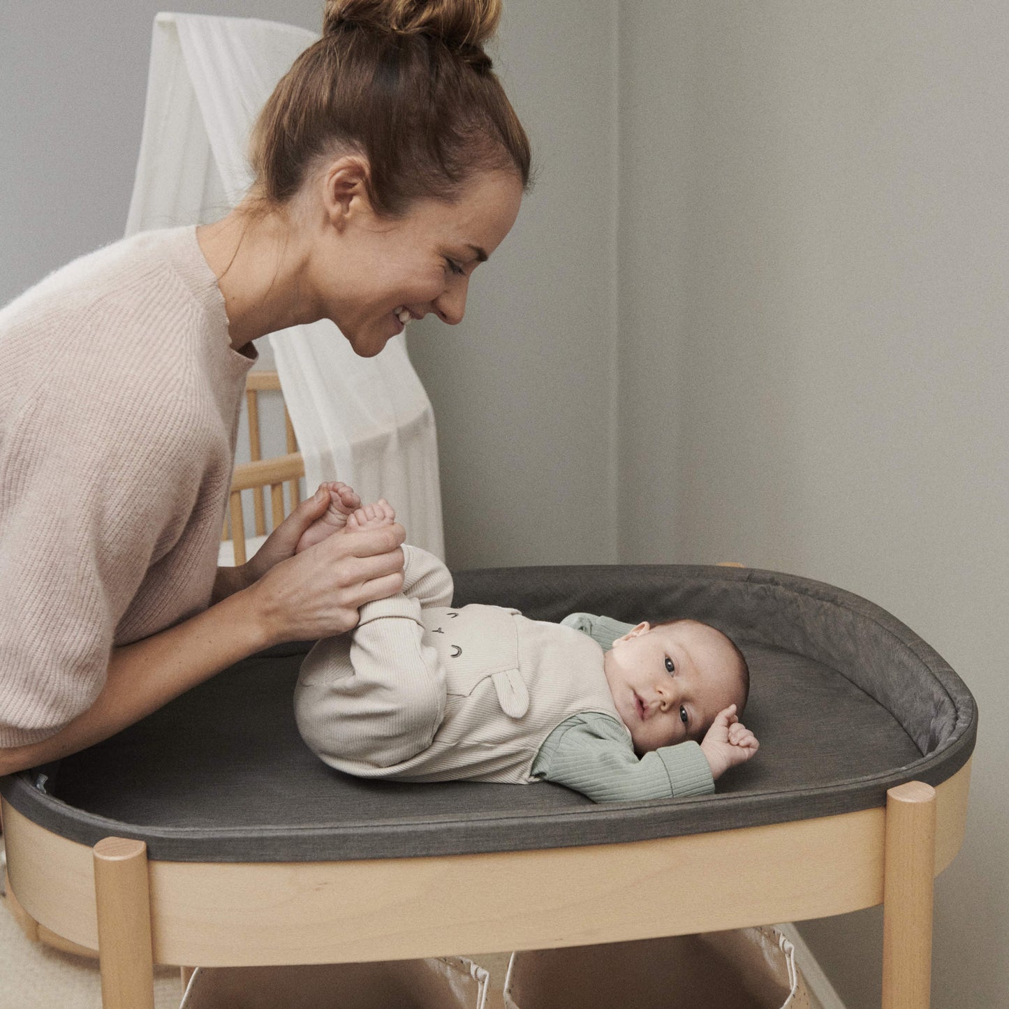 STOKKE SLEEPI CHANGING TABLE