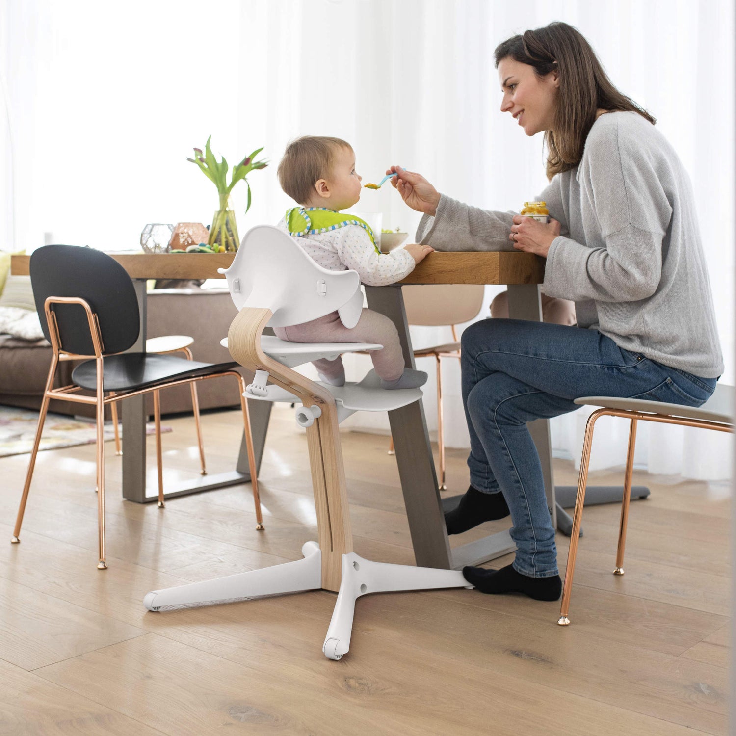 stokke oak white Stokke Nomi Black Natural High Chair