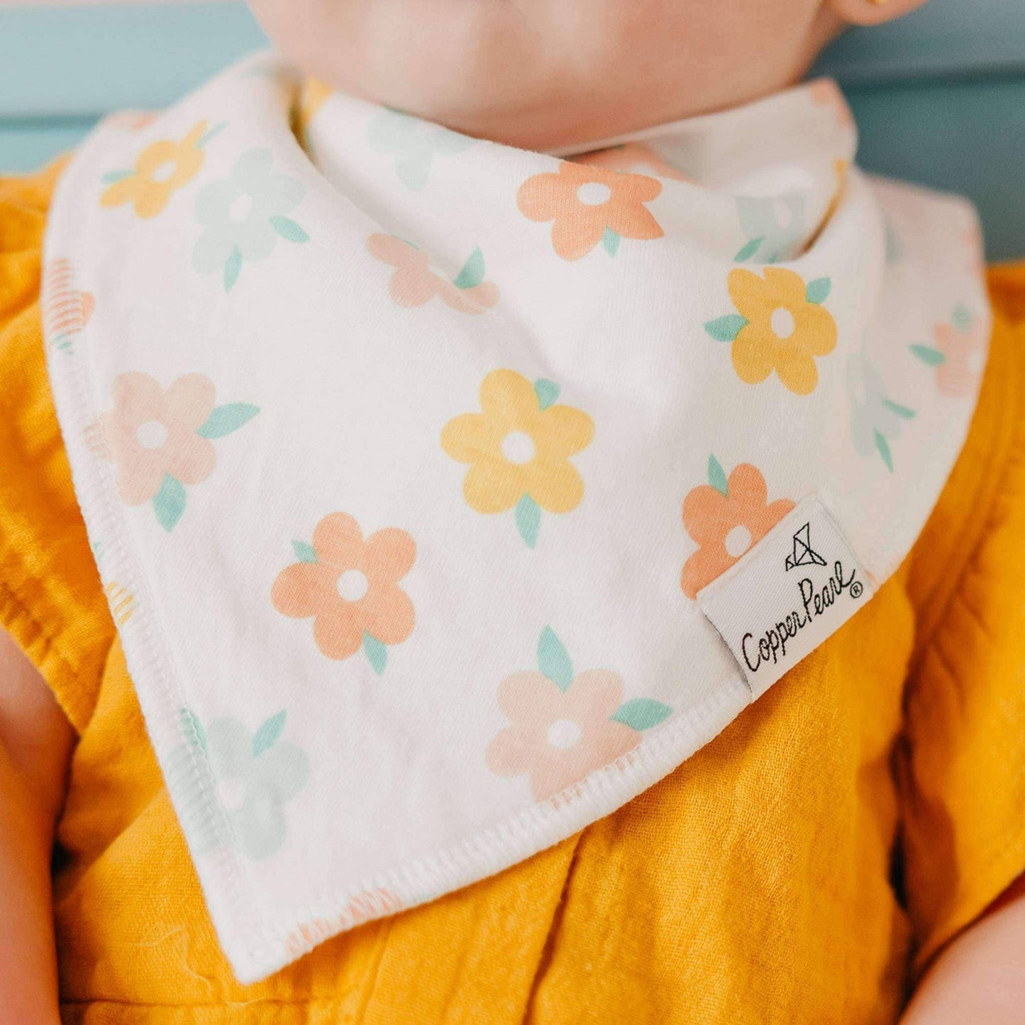 COPPER PEARL CHEERY BANDANA BIB SET