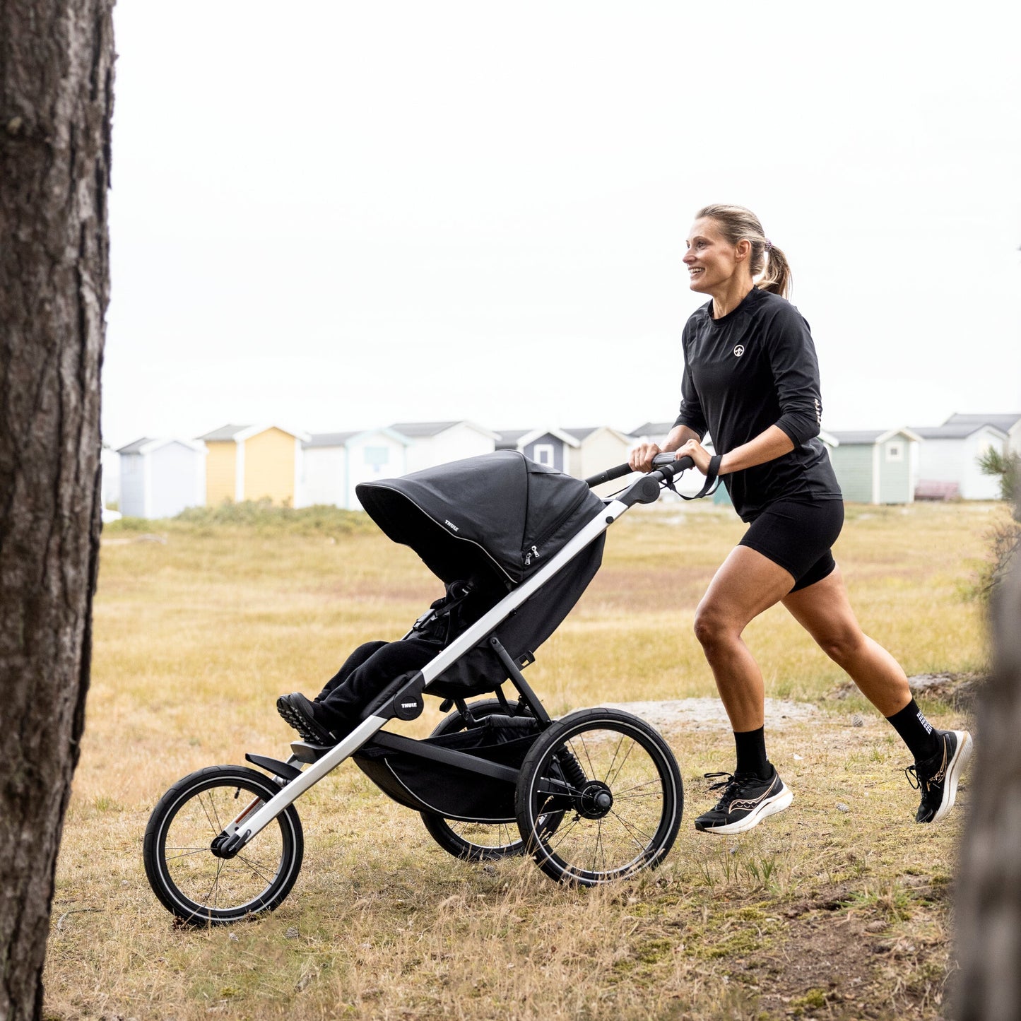 THULE GLIDE 3 JOGGING STROLLER