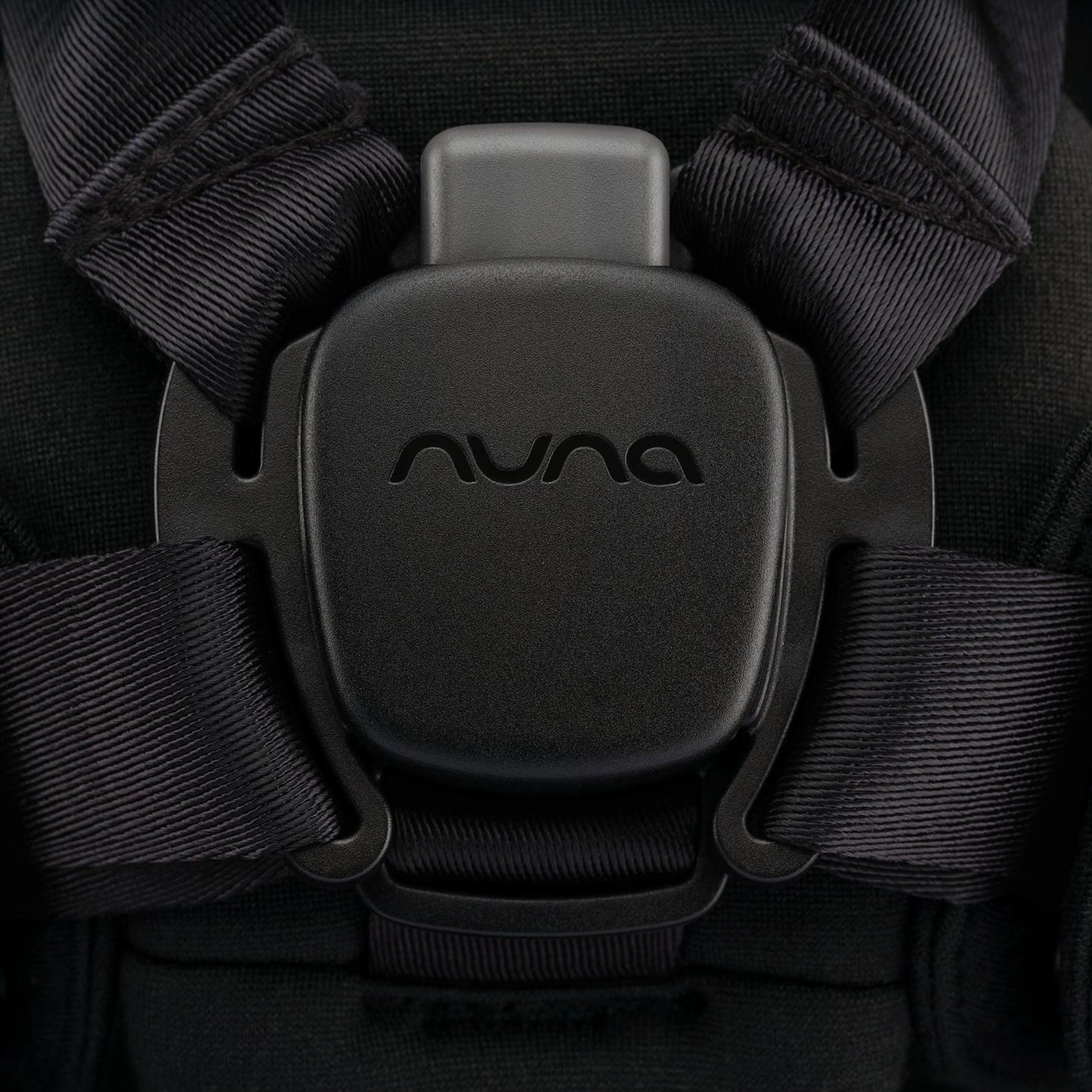 NUNA BRYN NEWBORN ROCKER