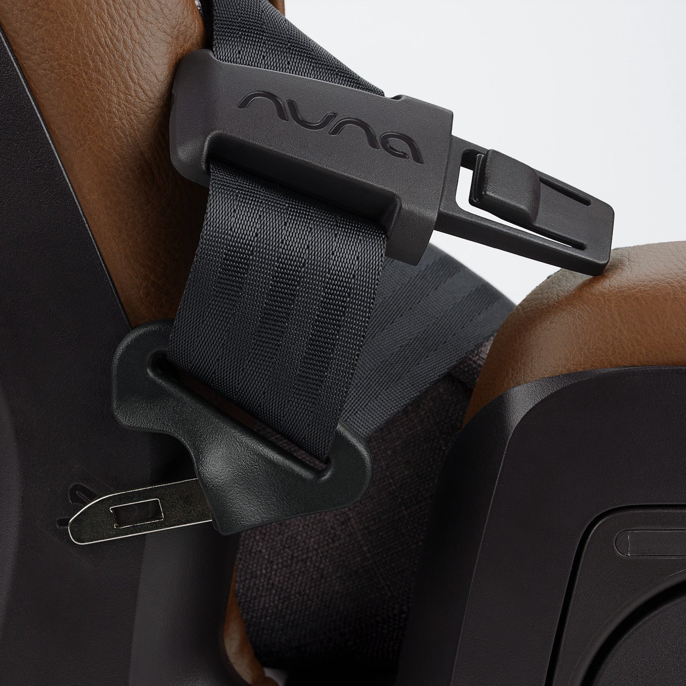 NUNA EXEC NEXT CONVERTIBLE CAR SEAT | PRE-SALE