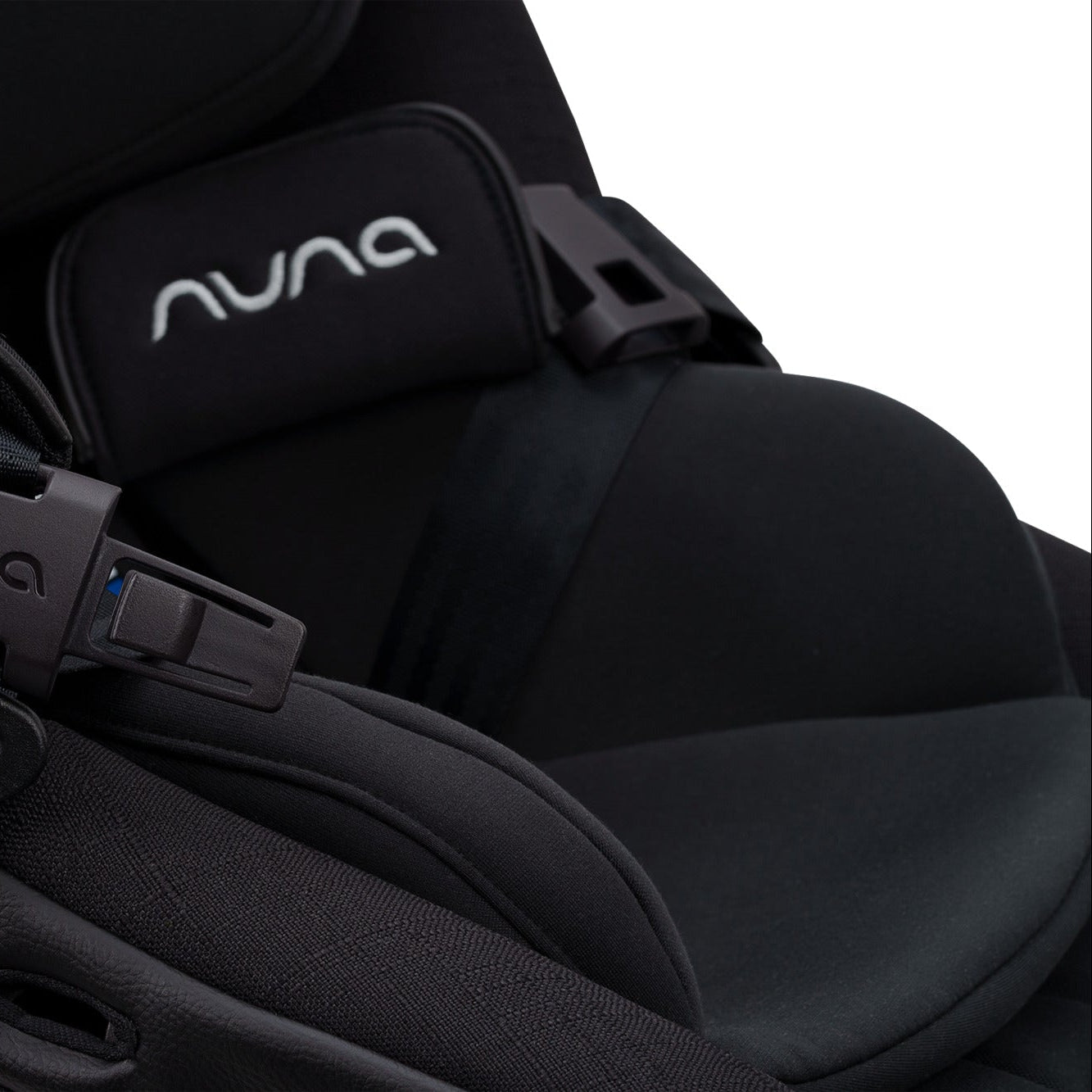 NUNA REVV MAXX CONVERTIBLE CAR SEAT | SHIPS IN MAY