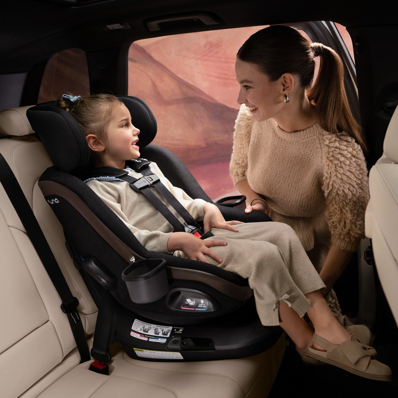 NUNA REVV MAXX CONVERTIBLE CAR SEAT | SHIPS IN MAY