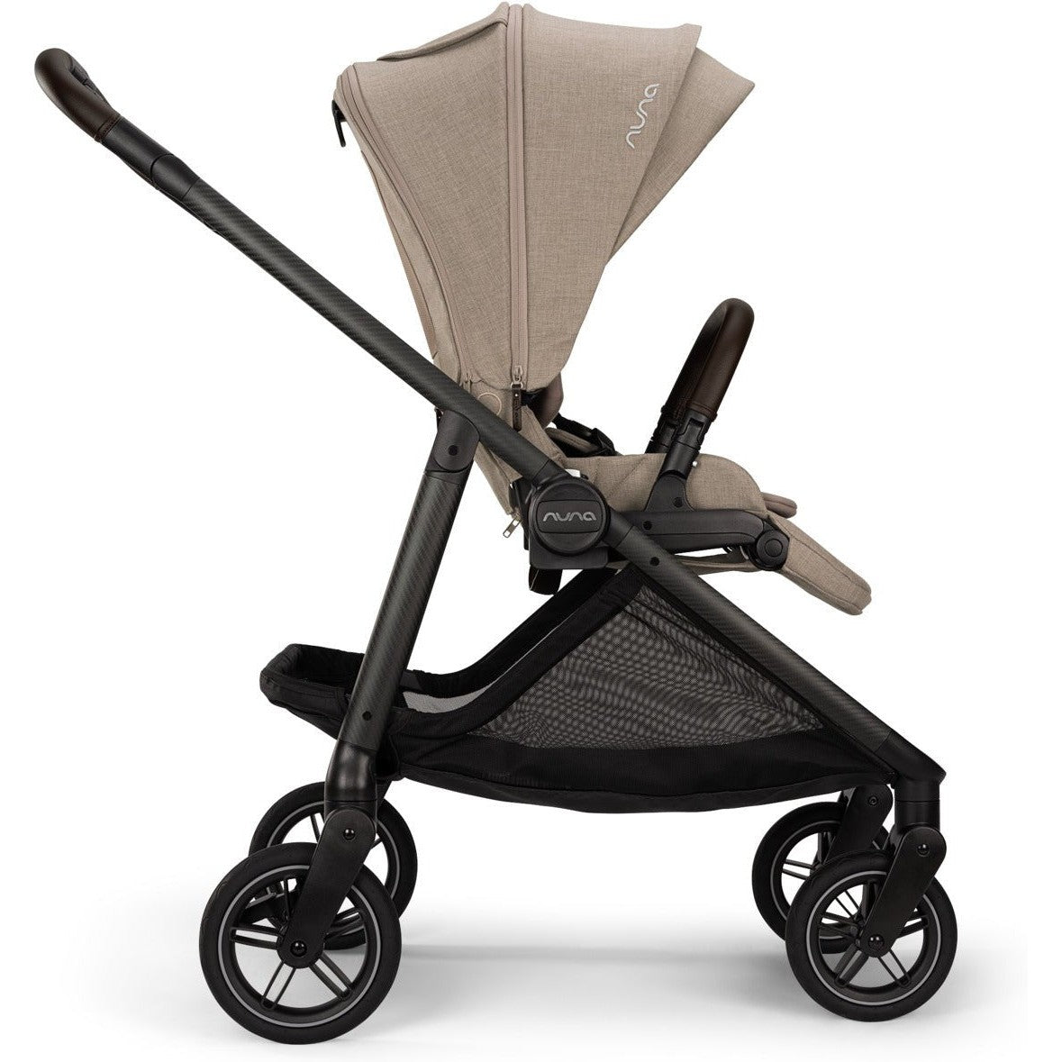 NUNA SWIV STROLLER
