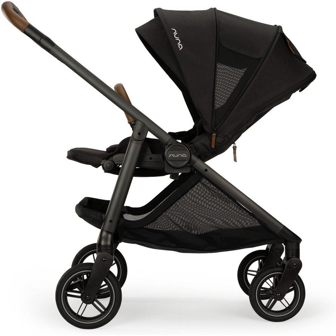 NUNA SWIV STROLLER