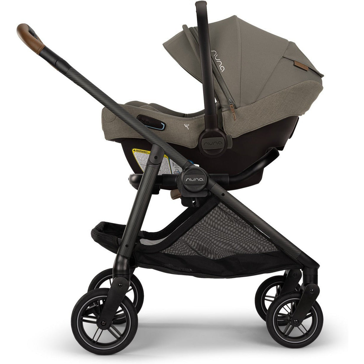 NUNA SWIV STROLLER