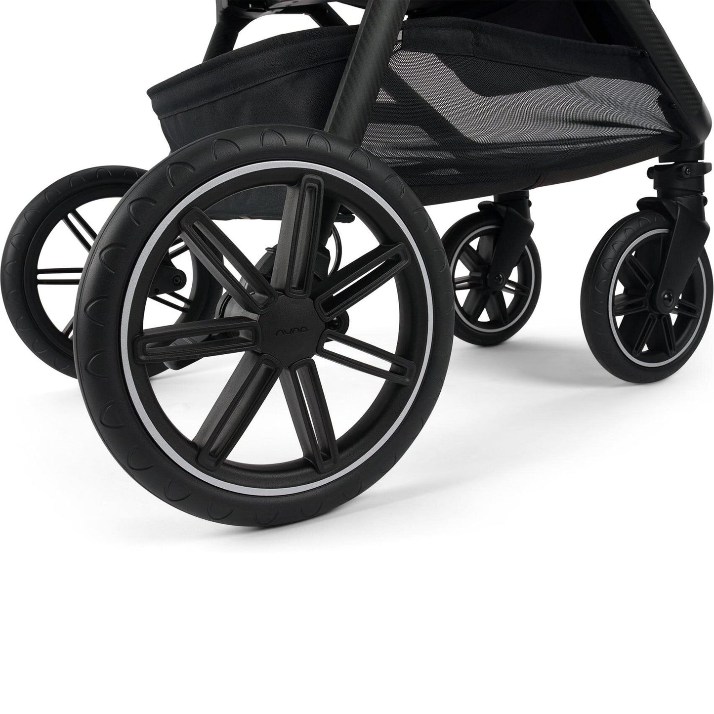 NUNA TRIV LX + PIPA URBN TRAVEL SYSTEM