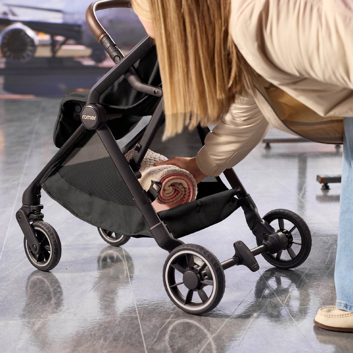 ROMER LANI ULTRA-COMPACT TRAVEL STROLLER