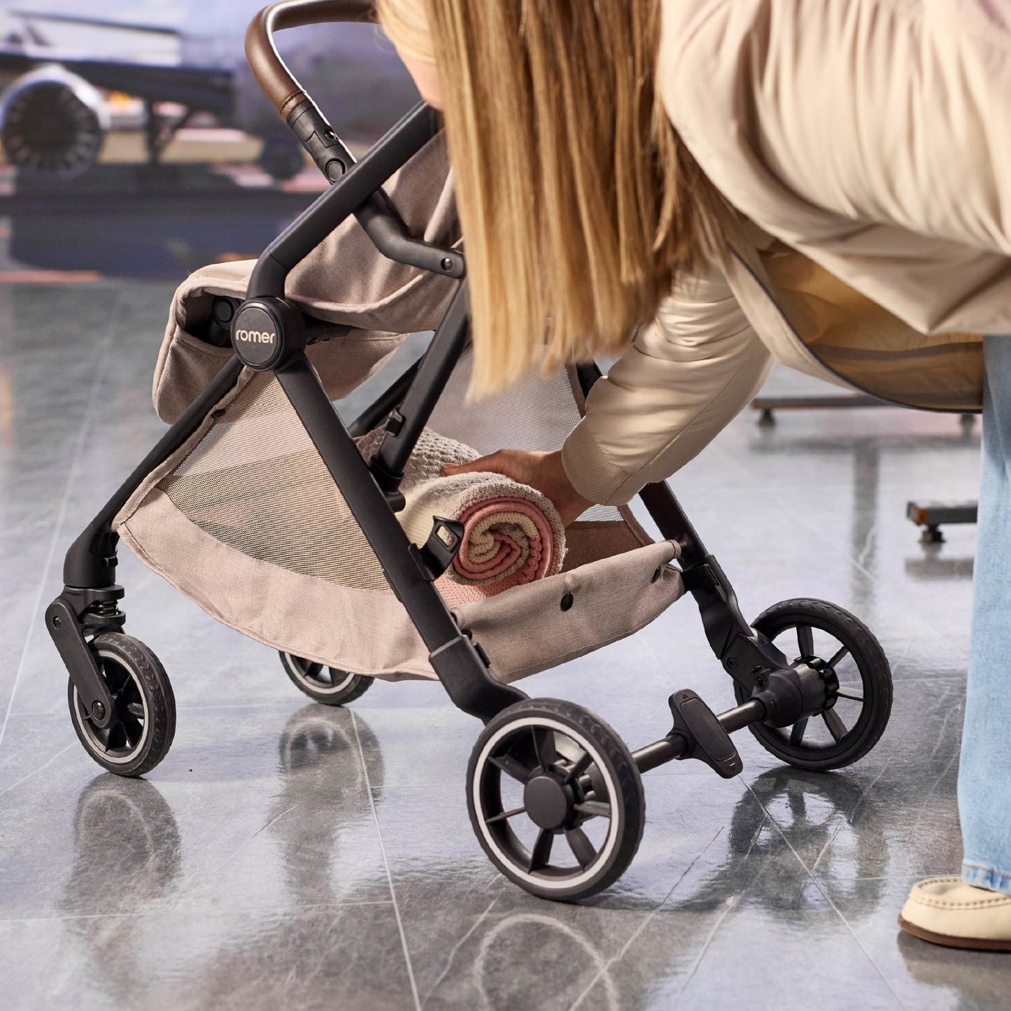 ROMER LANI ULTRA-COMPACT TRAVEL STROLLER