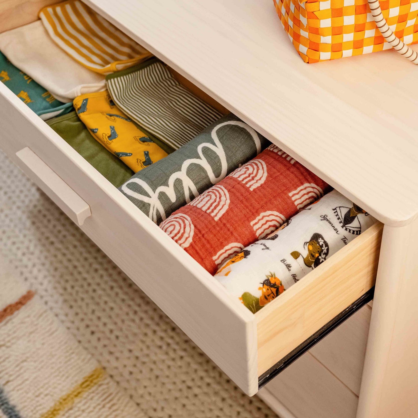 BABYLETTO LOLLY 6-DRAWER DOUBLE DRESSER