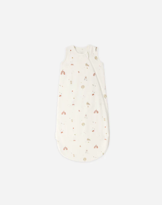 QUINCY MAE JERSEY SLEEP BAG CARNIVAL
