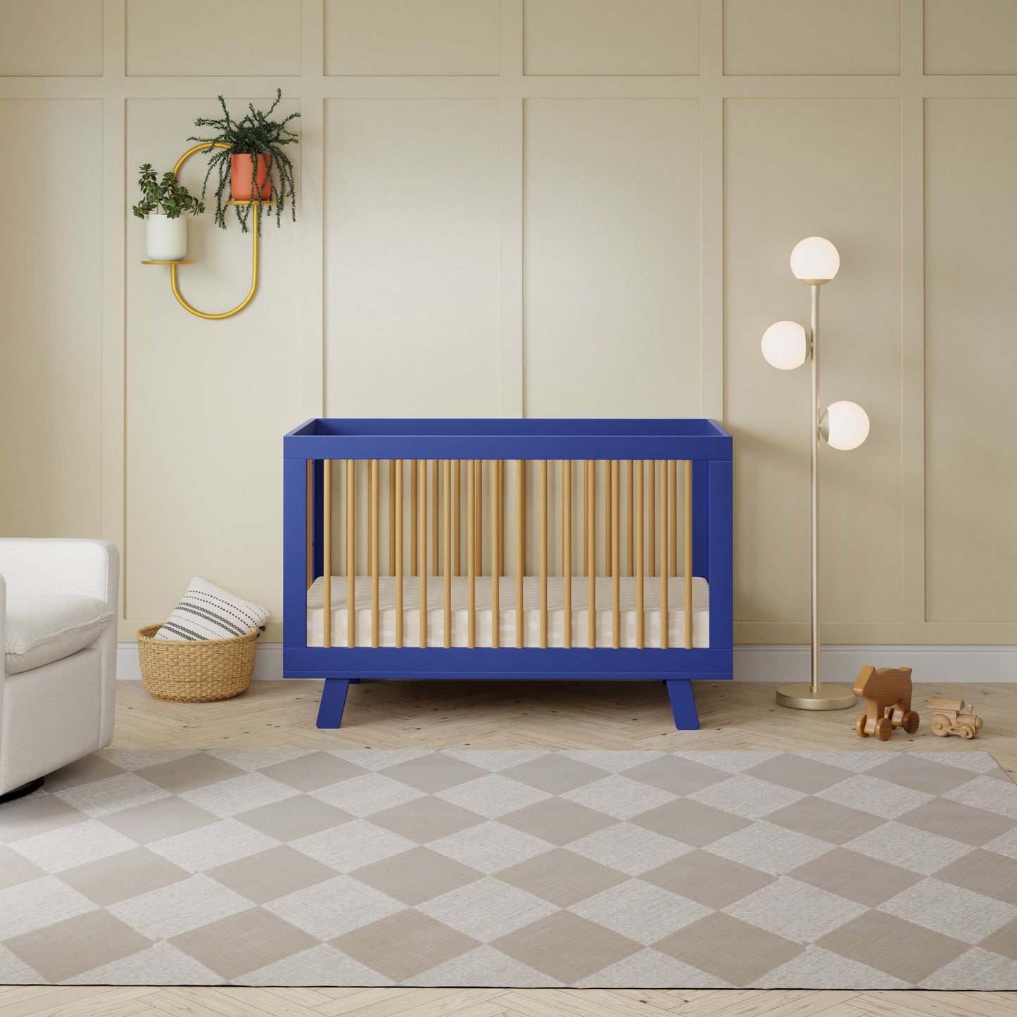 Hudson 3-in-1 Convertible Crib w/ToddlerBedConversionKit in White/Washed Natural