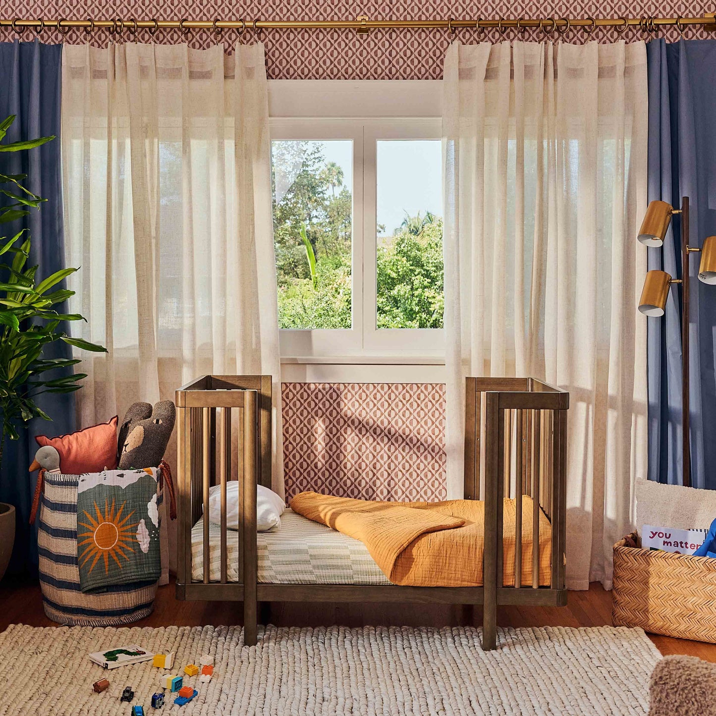 BABYLETTO POGO 8-IN-1 CONVERTIBLE CRIB WITH ALL-STAGES CONVERSION KITS