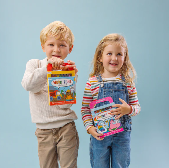 CARRY ALONG CRAYONS & COLORING BOOK KIT - UNICORN