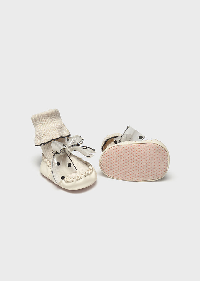 NEWBORN SHOES CREAM