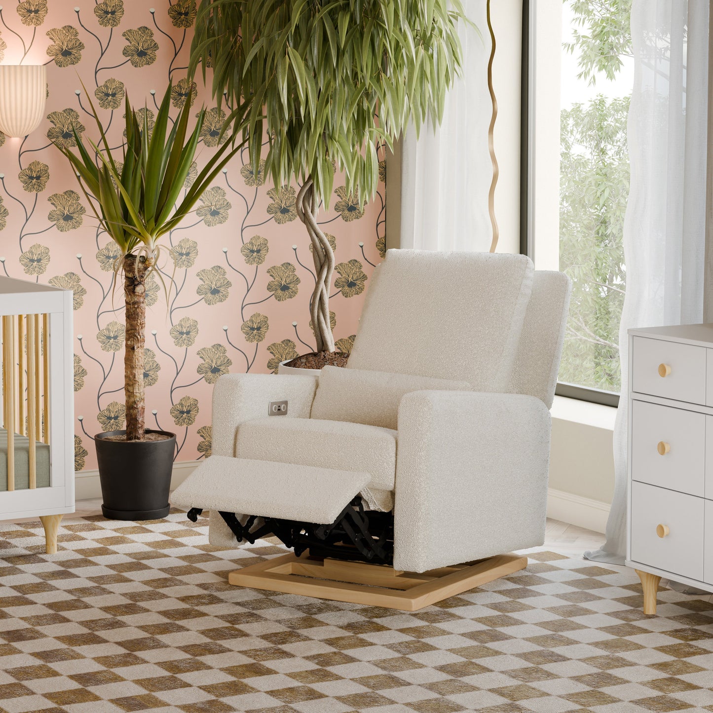 BABYLETTO SIGI ELECTRONIC RECLINER AND GLIDER WITH USB PORT