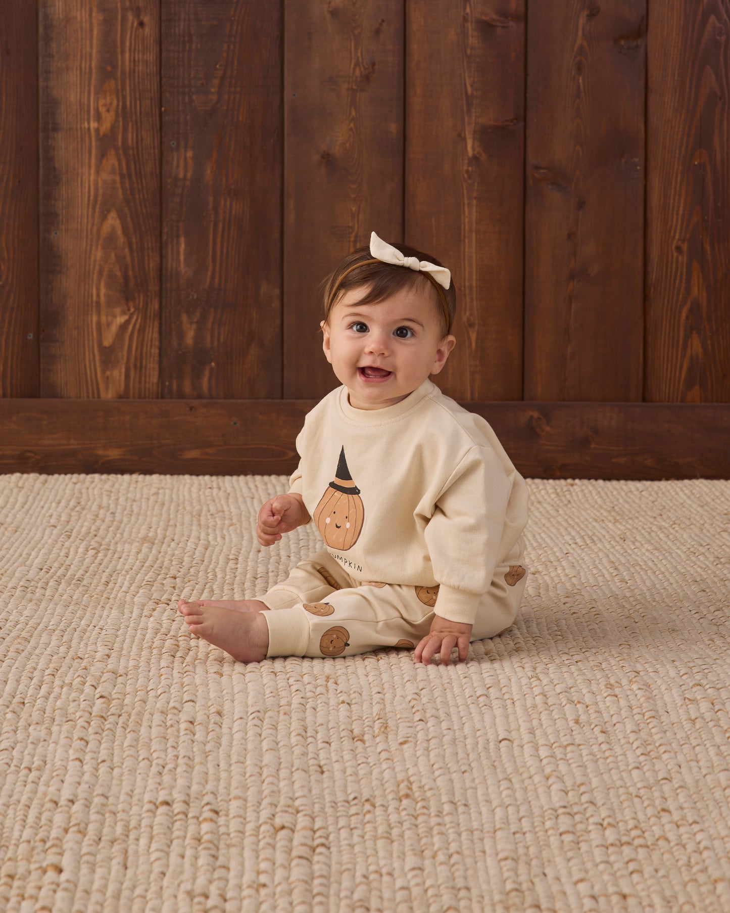 QUINCY MAE RELAXED FLEECE SWEATSHIRT LIL PUMPKIN