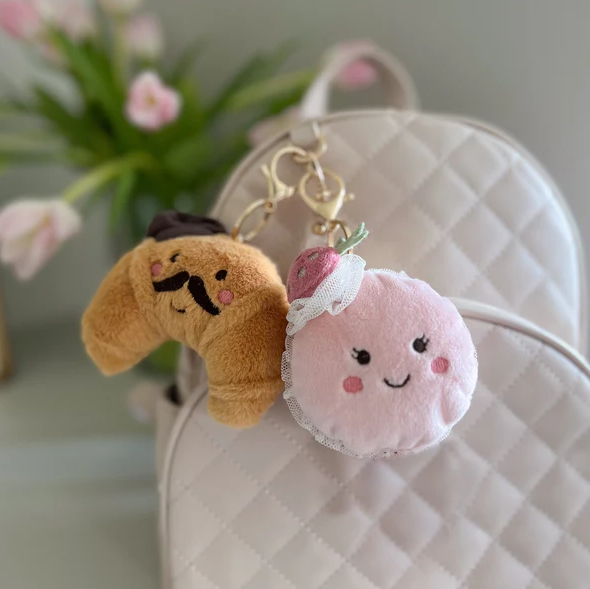 MON AMI KEYCHAIN MARIE MACARON