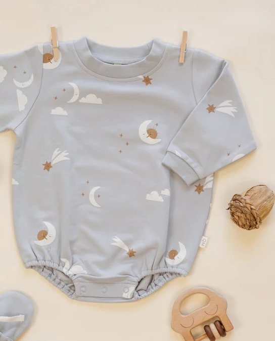 QUINCY MAE RELAXED SWEATSHIRT SKY FRIENDS