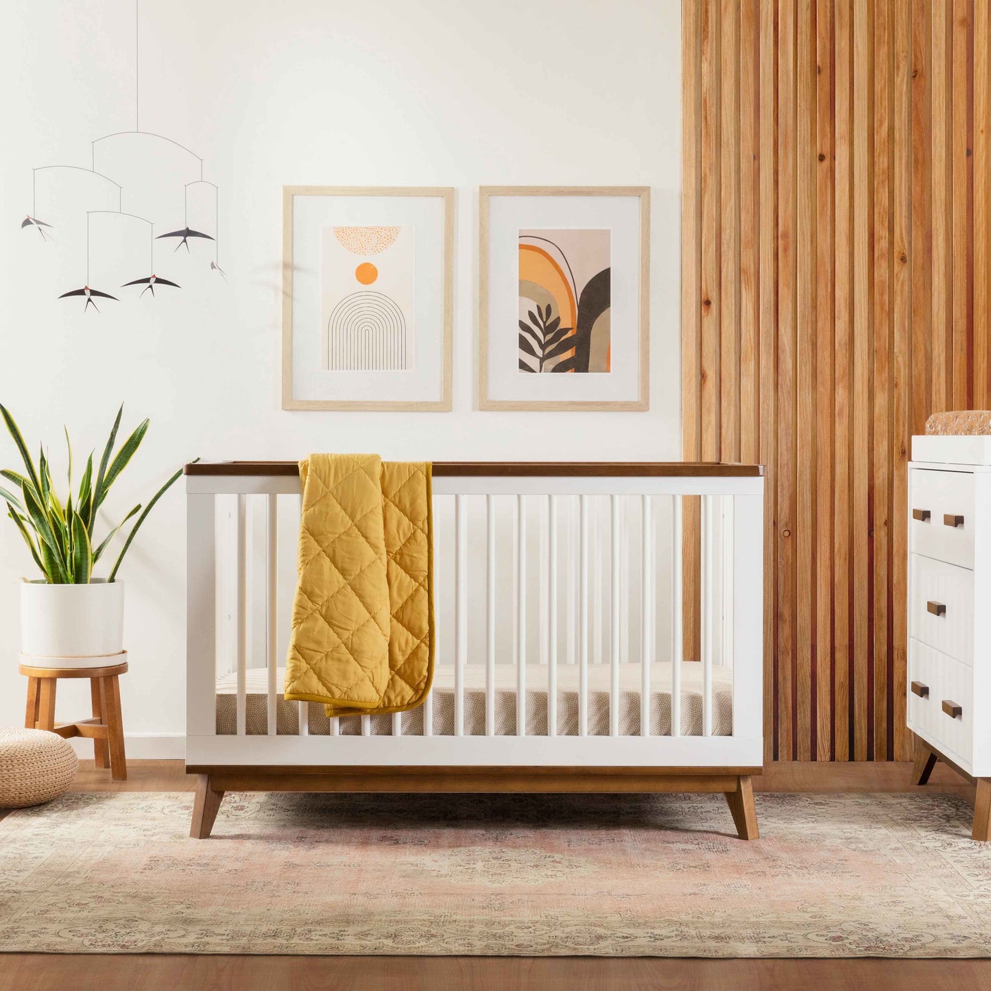 Scoot 3-in-1 Convertible Crib w/ToddlerBedConversion Kit in White/WashedNatural