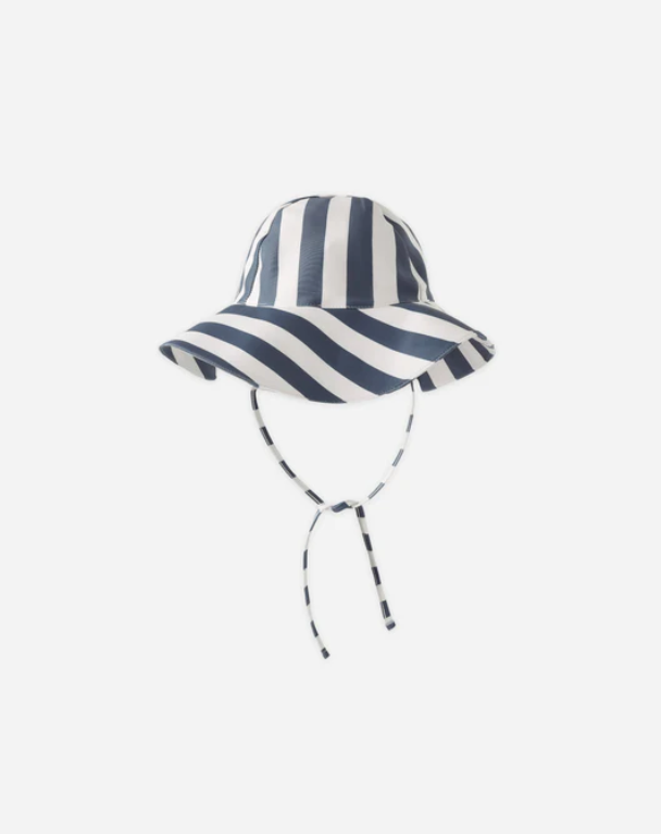 RYLEE + CRU FLOPPY SWIM HAT NAVY STRIPE