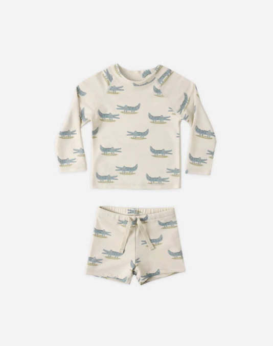 RYLEE + CRU BOYS RASHGUARD SET ALLIGATORS