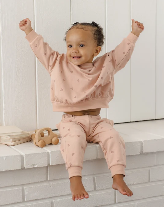 QUINCY MAE RELAXED SWEATSHIRT HEARTS